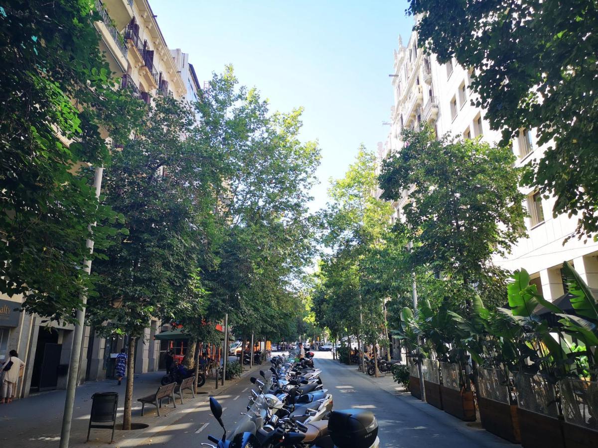 Aparteasy - Eixample Center Barcelona Eksteriør bilde